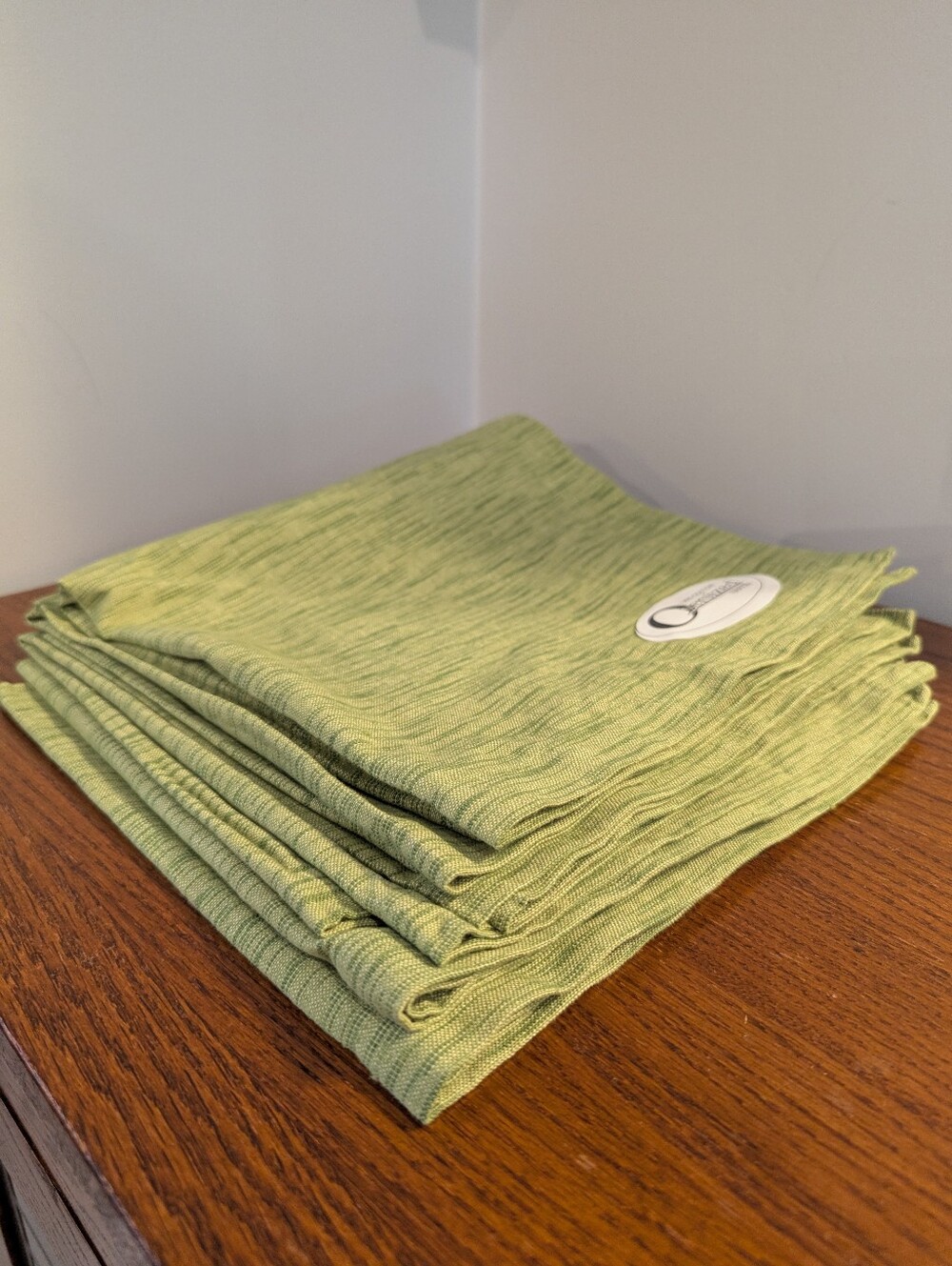Crate & Barrel Cotton Dinner Napkins 6 Lime Reusable Washable Table Linens New